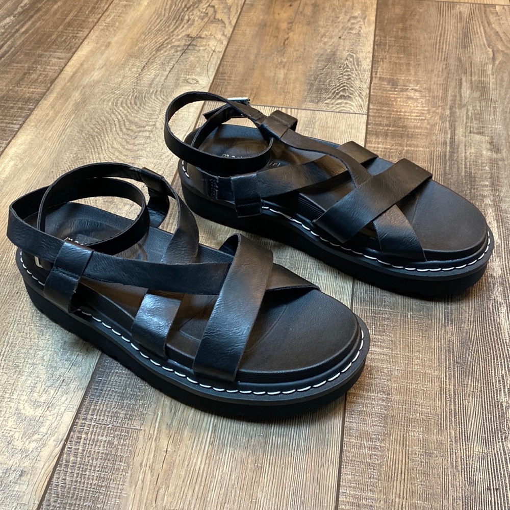 Madden Girl Black Strappy Platform Sandals